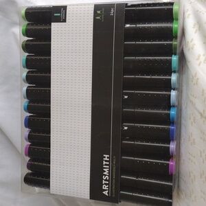 ARTSMITH Illustration Markers Set - Multi-Color 24pc New